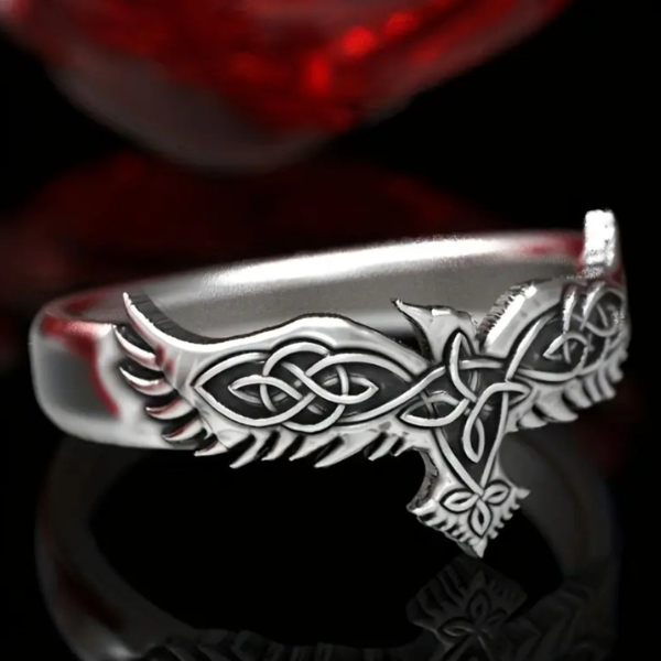 Celtic Raven Witch’s Knot Ring