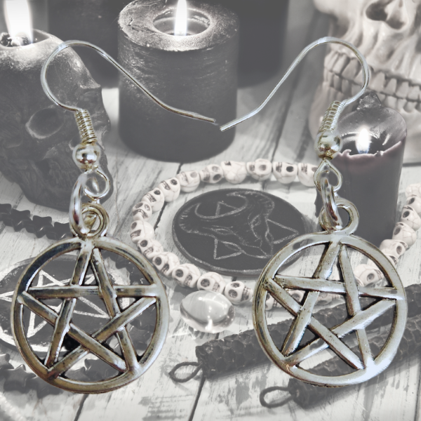 Mystic Pentagram Earrings⭐🔮