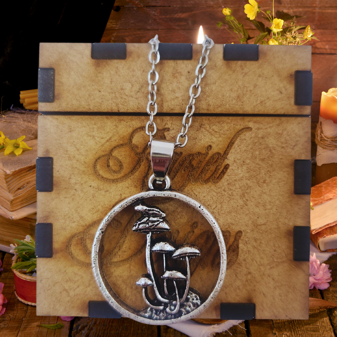 Frog of the Hidden Grove Mushroom Necklace
