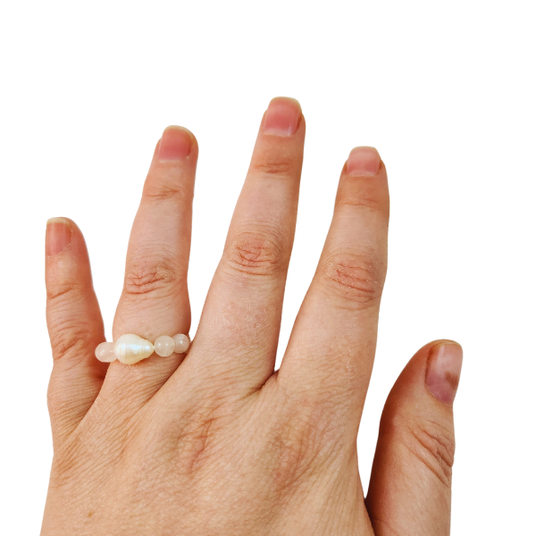 Graceful Rose Quartz and Pearl Ring