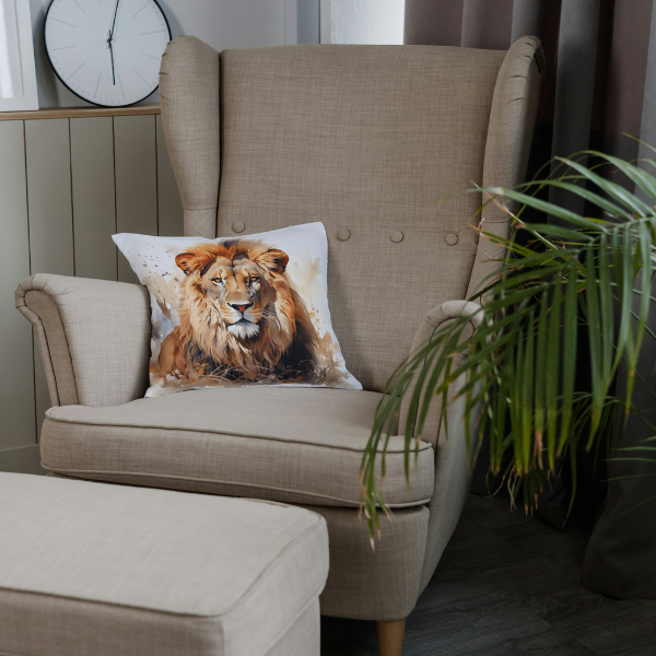 Majestic Lion Throw Pillow