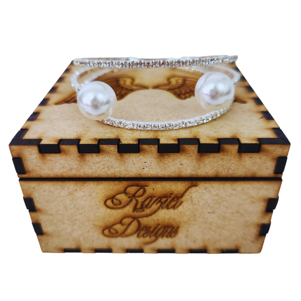 Lunar Elegance Pearl Cuff Bracelet