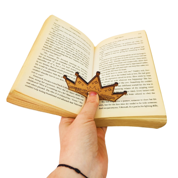 Queen Of Books Book Page Holder