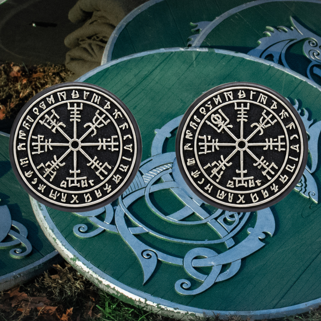 Vegvísir Rune Compass Black Nordic Stud Earrings